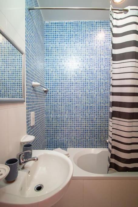 Modern Apt In The Heart Of Maltese Nightlife San Julián Exterior foto